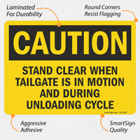 Keep clear during tailgate operation