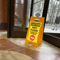 Closed for cleaning wet floor sign